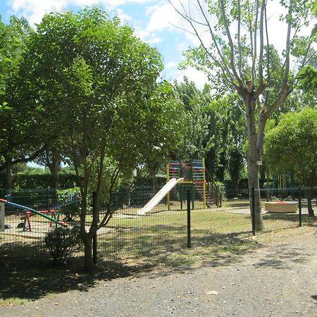 Camping Le Rebau Montblanc Ngoại thất bức ảnh