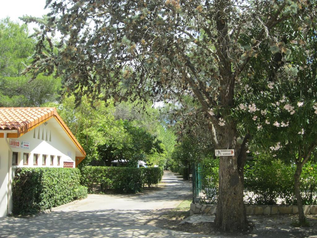 Camping Le Rebau Montblanc Ngoại thất bức ảnh